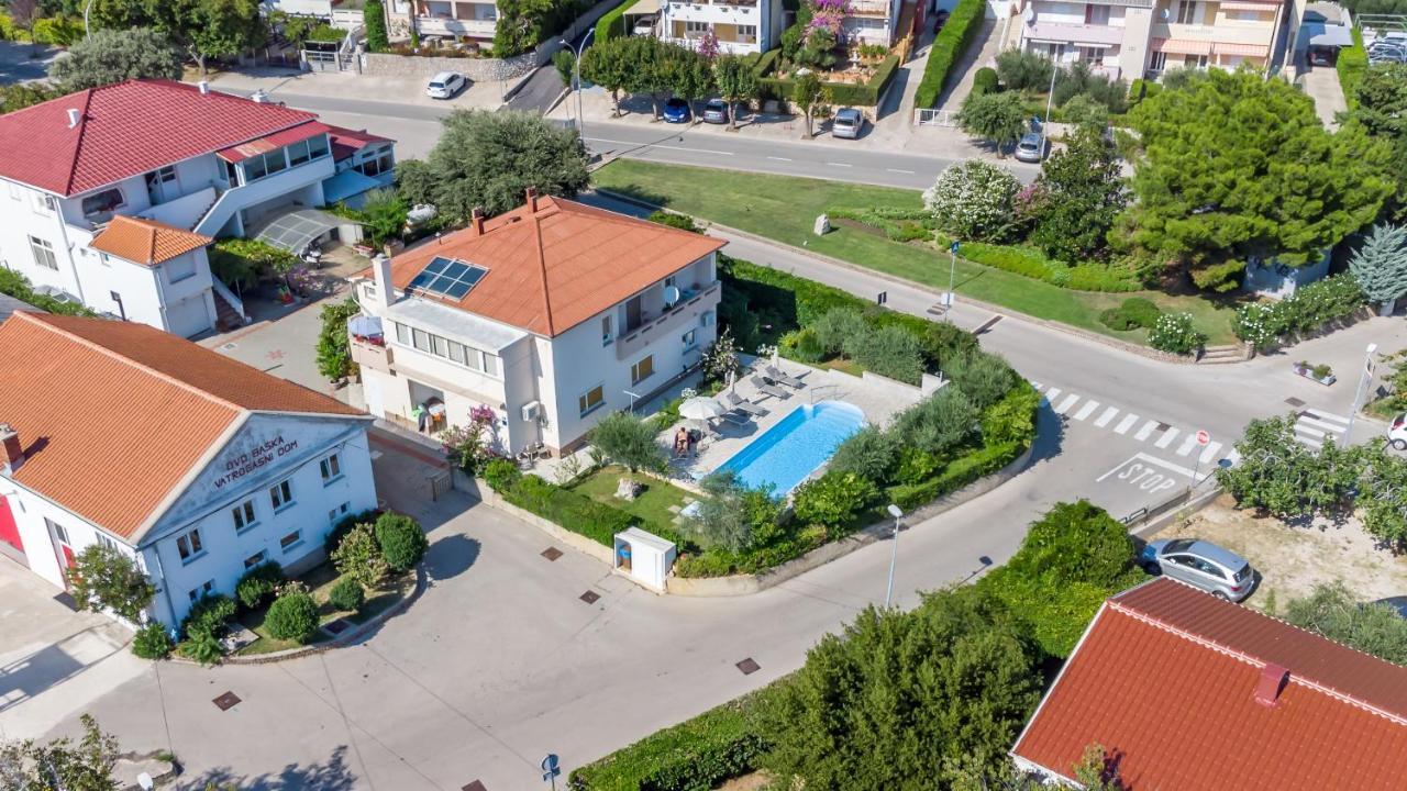 Meri Baska  Exterior photo